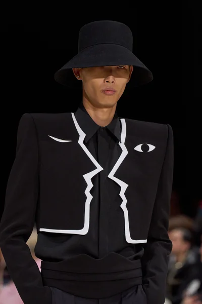 Look 119